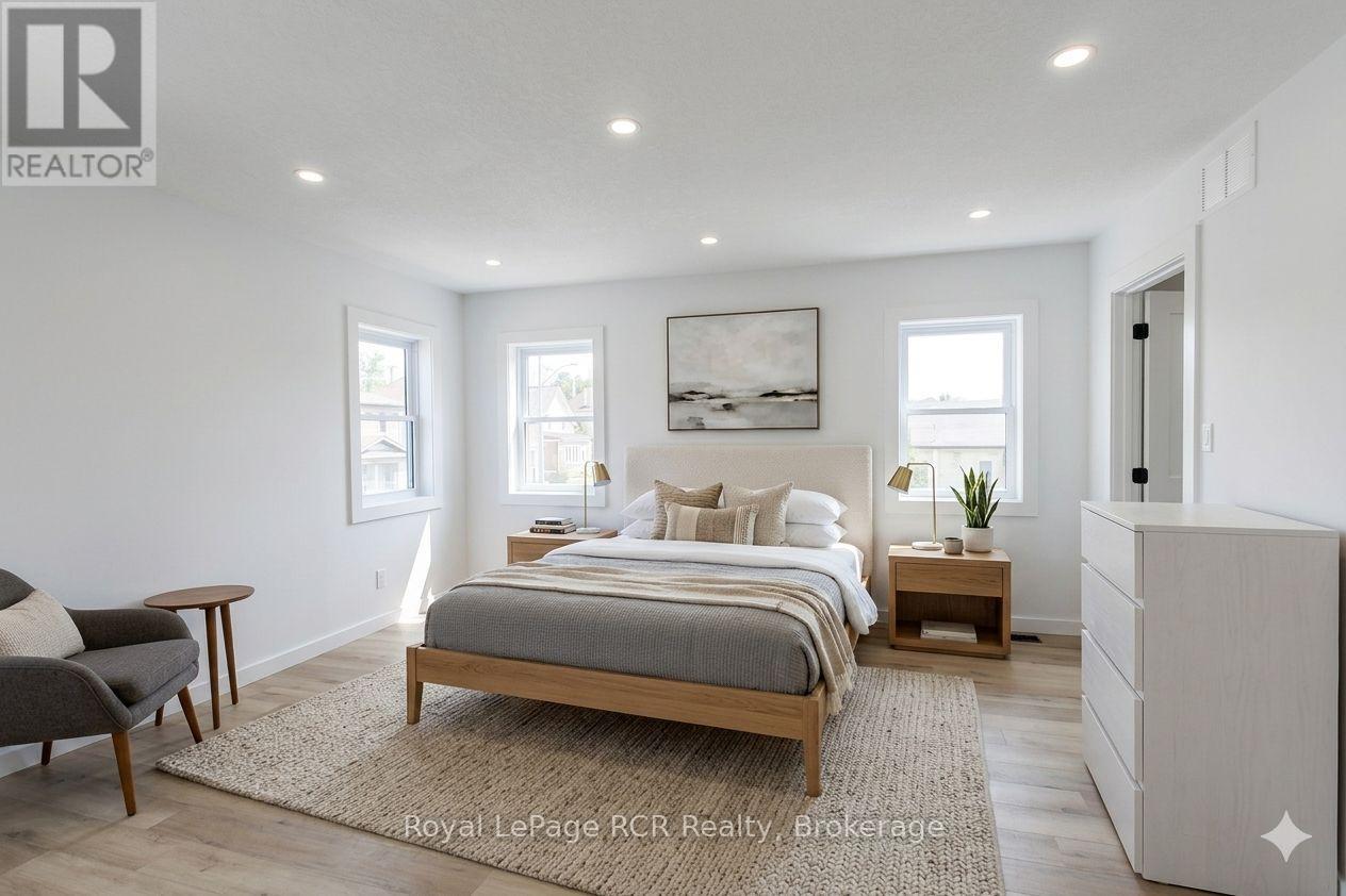 563 7TH AVENUE - 31