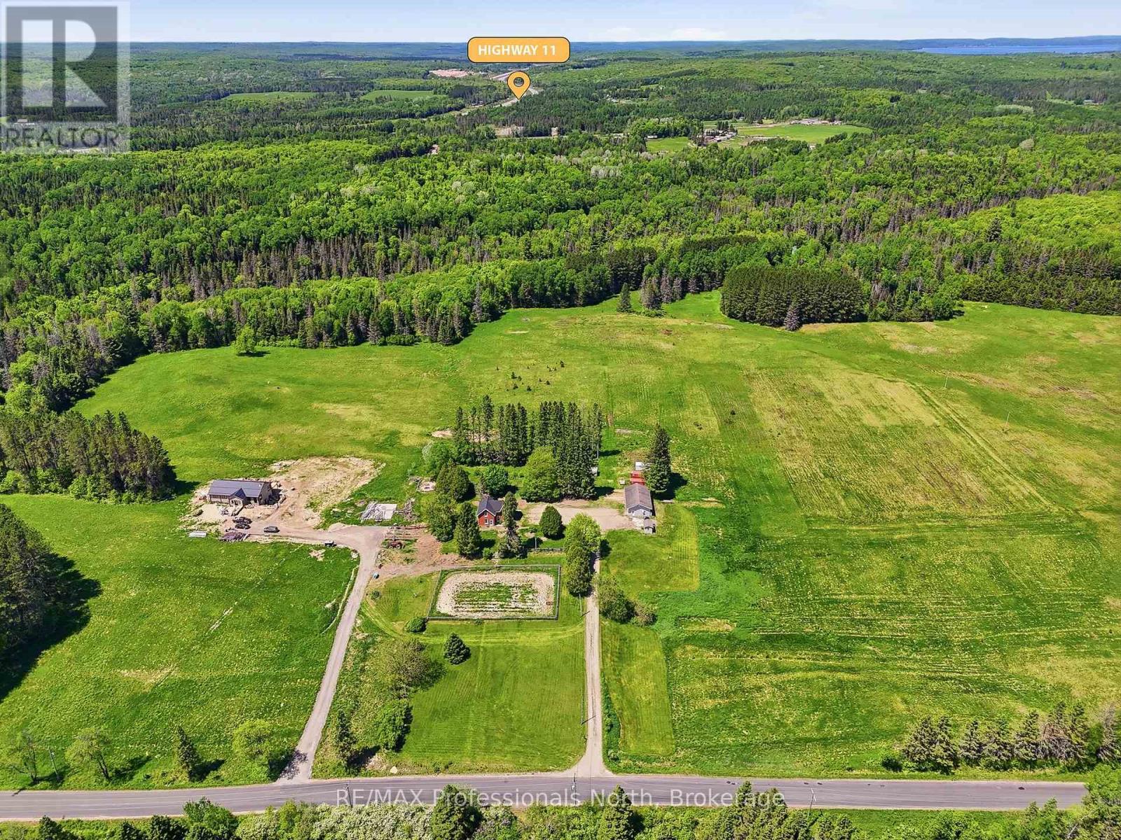 230 PICKEREL & JACK LAKE ROAD - 26