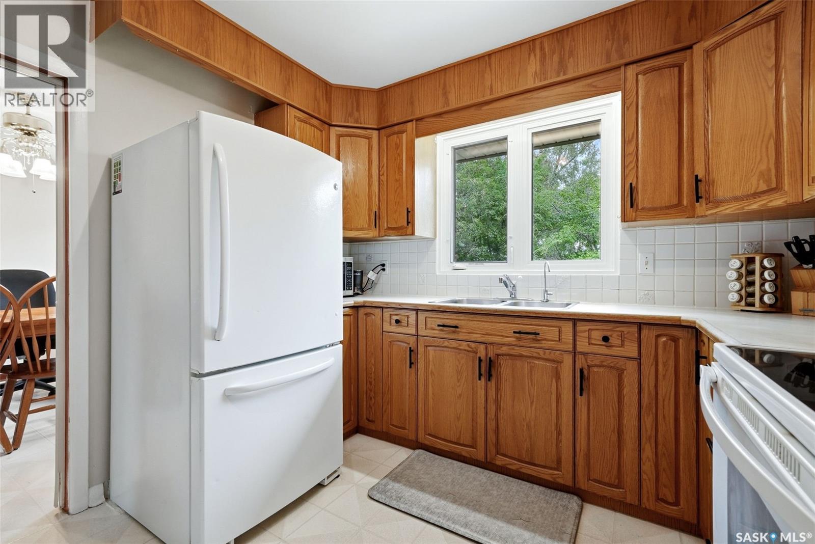 18 BOLE PLACE - 8