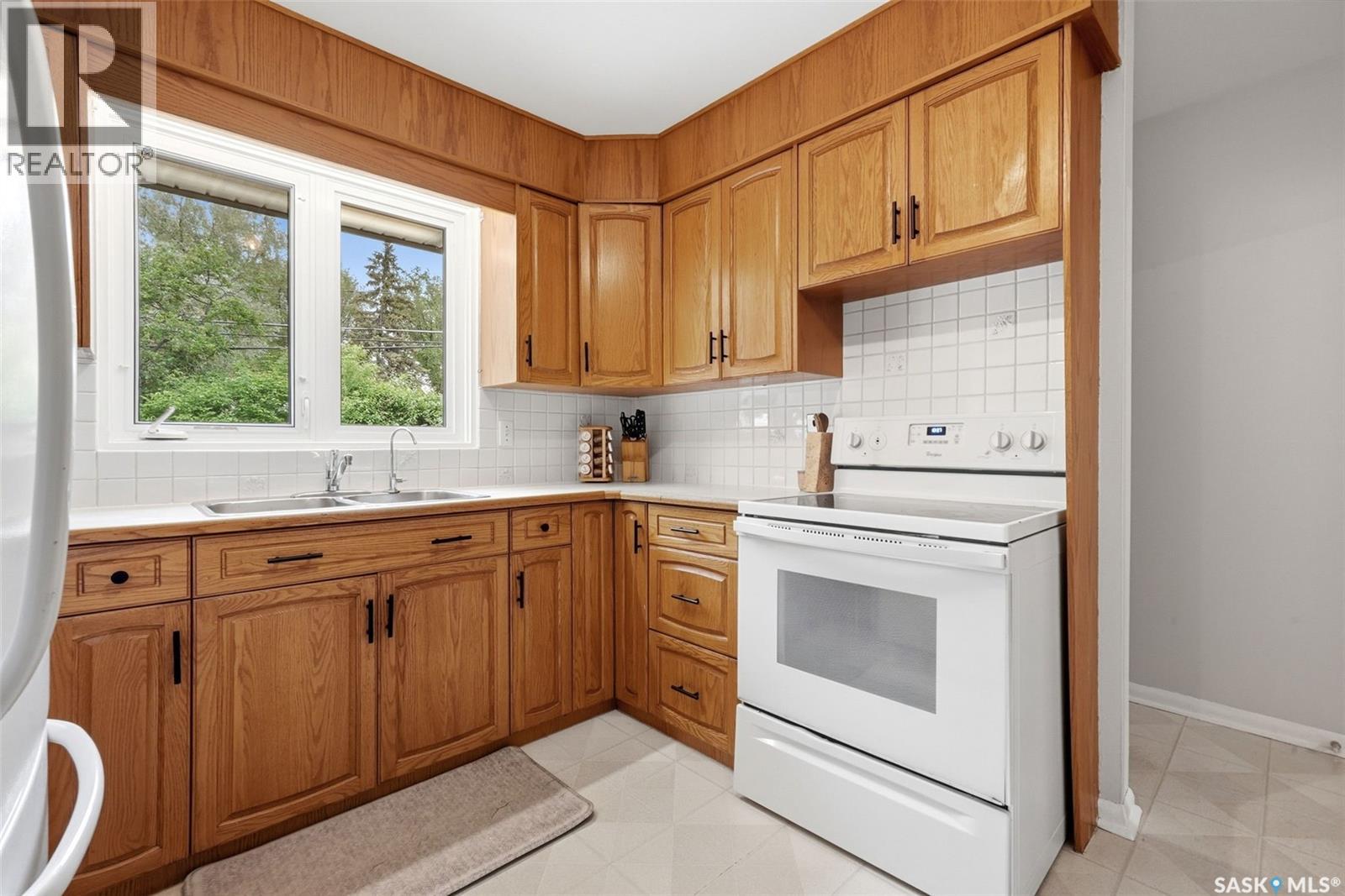 18 BOLE PLACE - 9