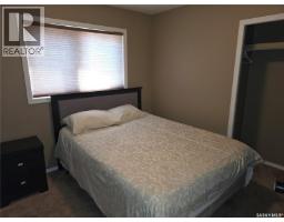 Kitchen/Dining room - 716 Columbia Avenue, Kerrobert, SK S0L1R0 Photo 10