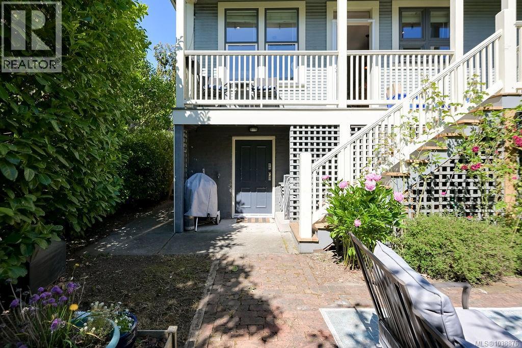 847 Carrie St - 20