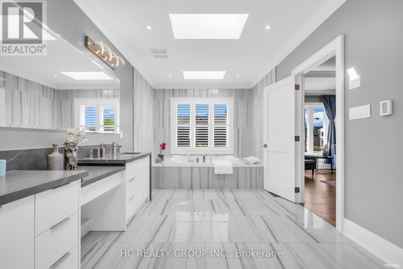 15 BEVDALE ROAD - 30