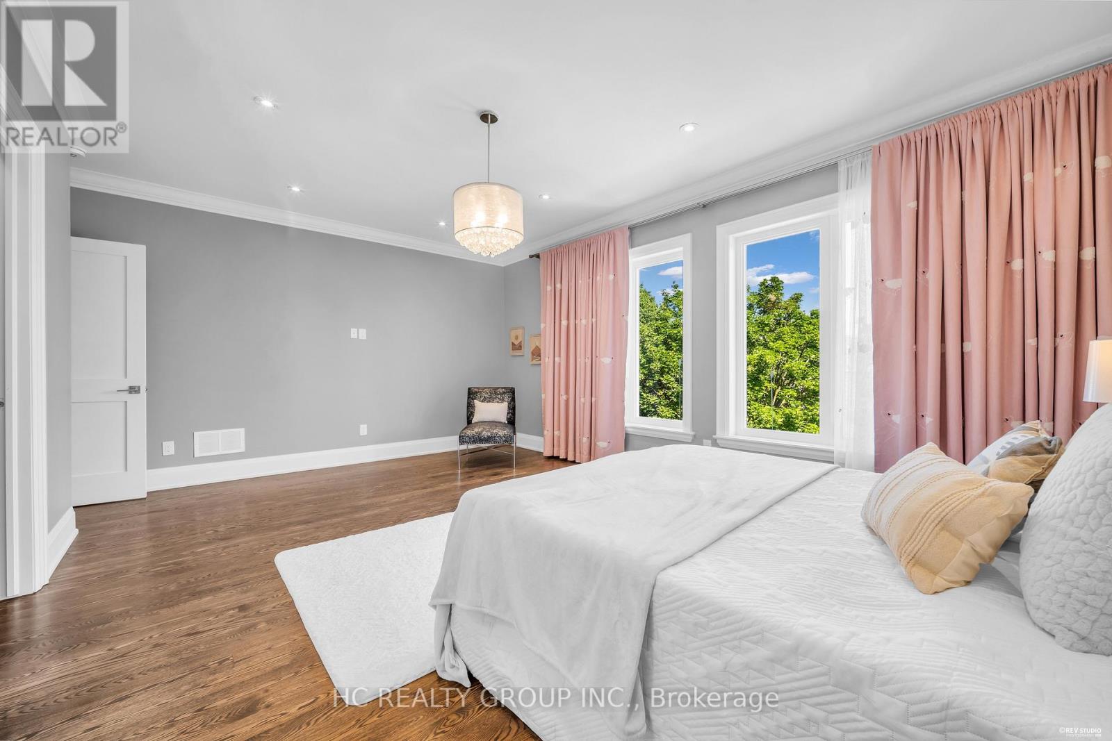 15 BEVDALE ROAD - 39