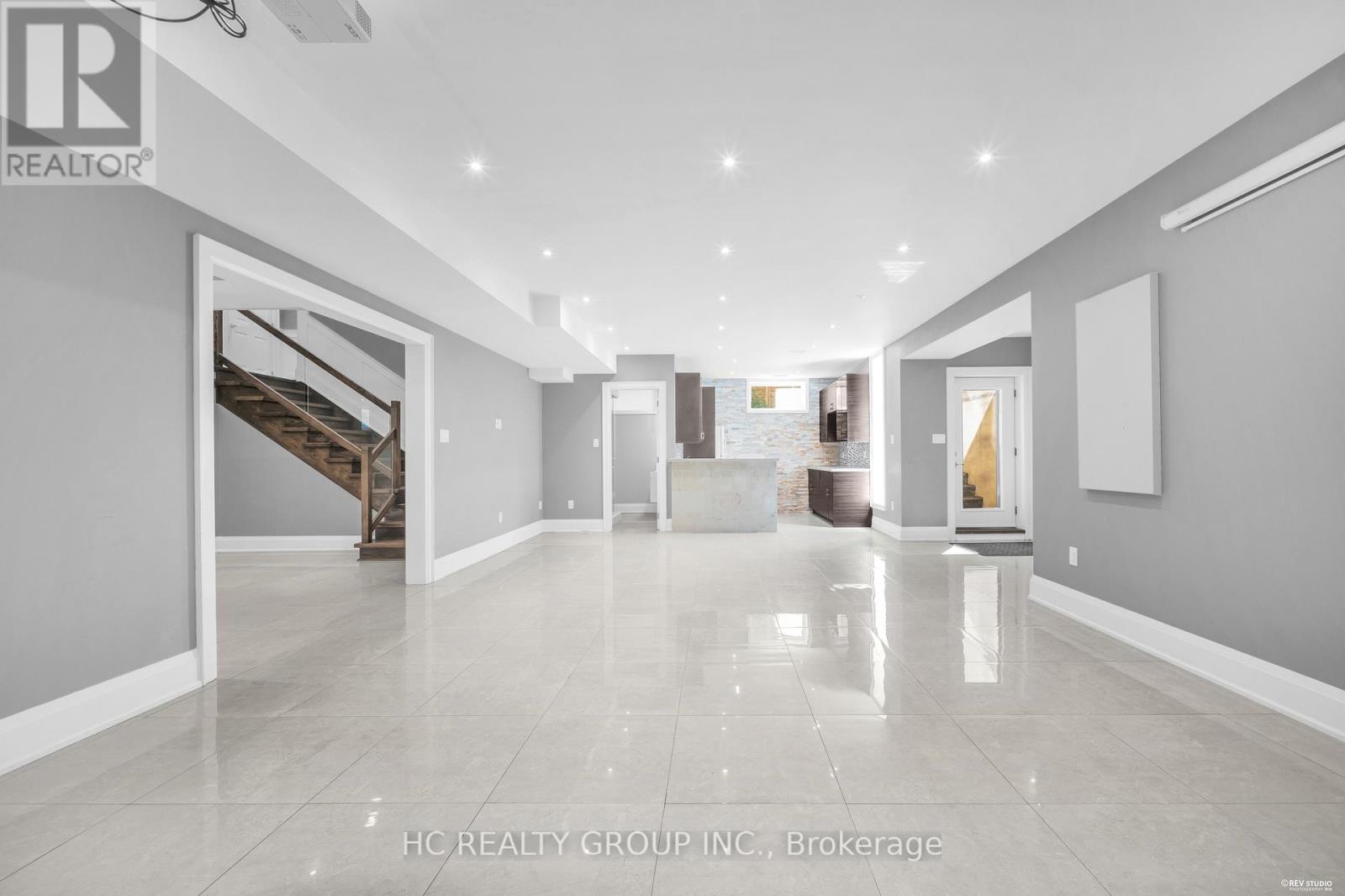 15 BEVDALE ROAD - 45