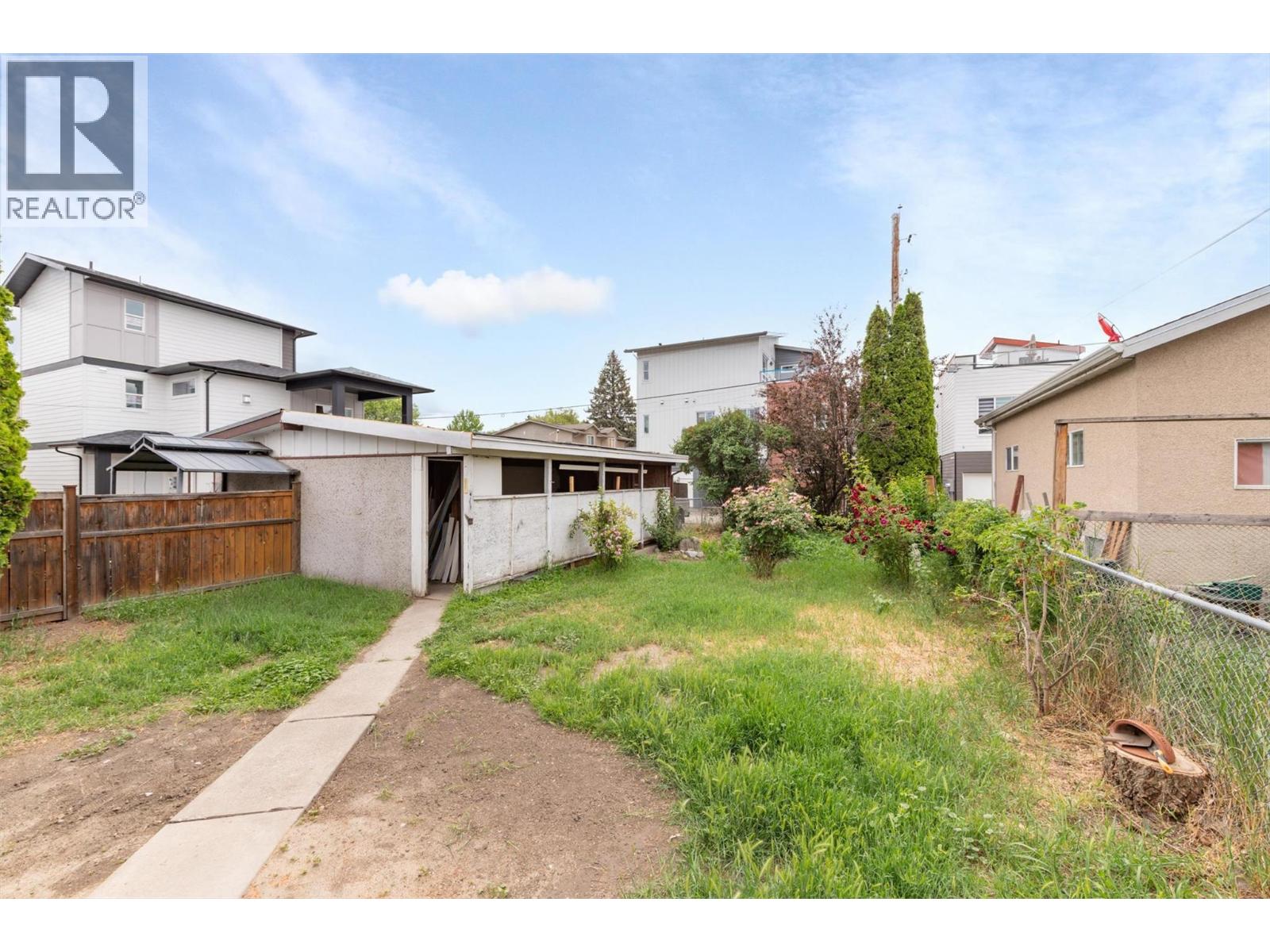 763 Kinnear Avenue - 22