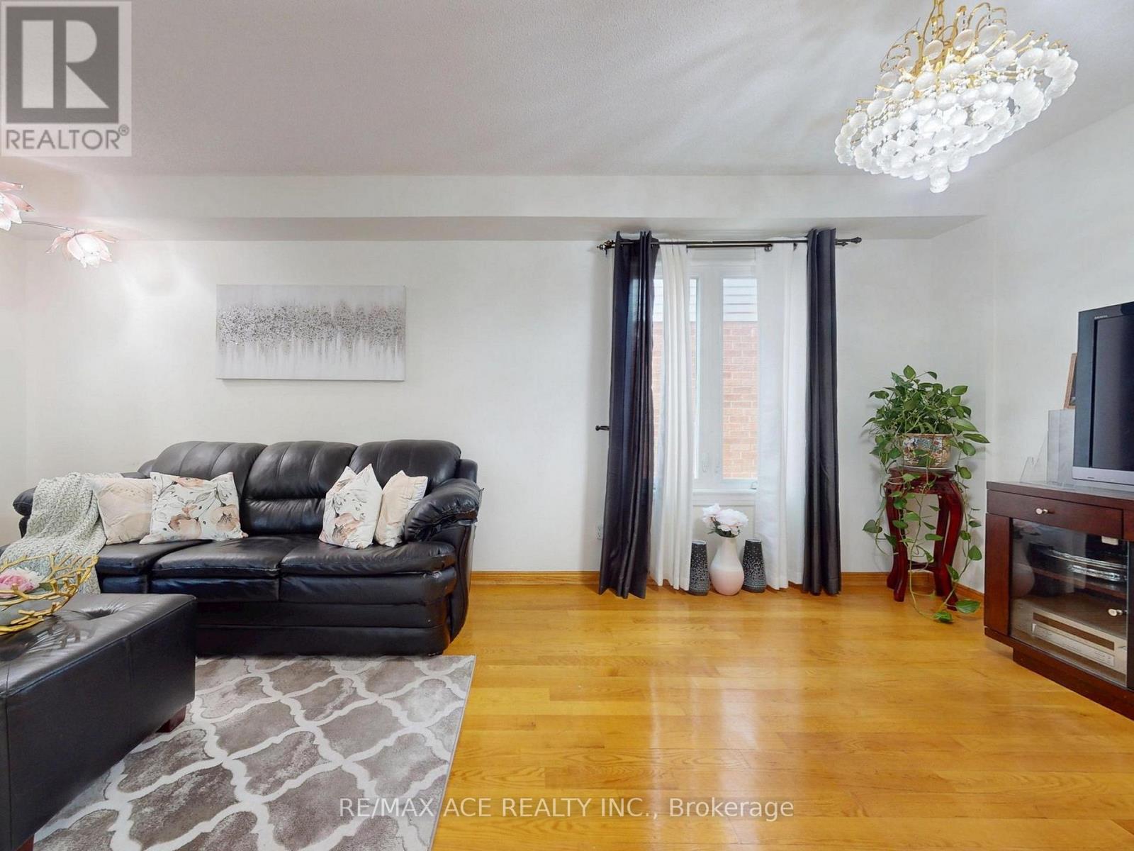 159 HEALE AVENUE - 7