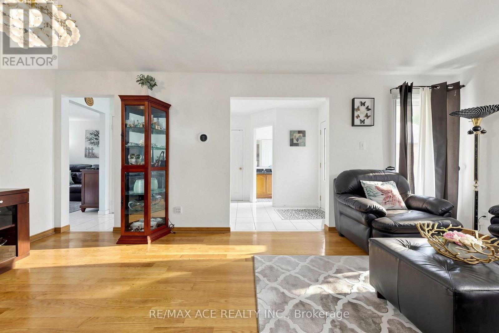 159 HEALE AVENUE - 8