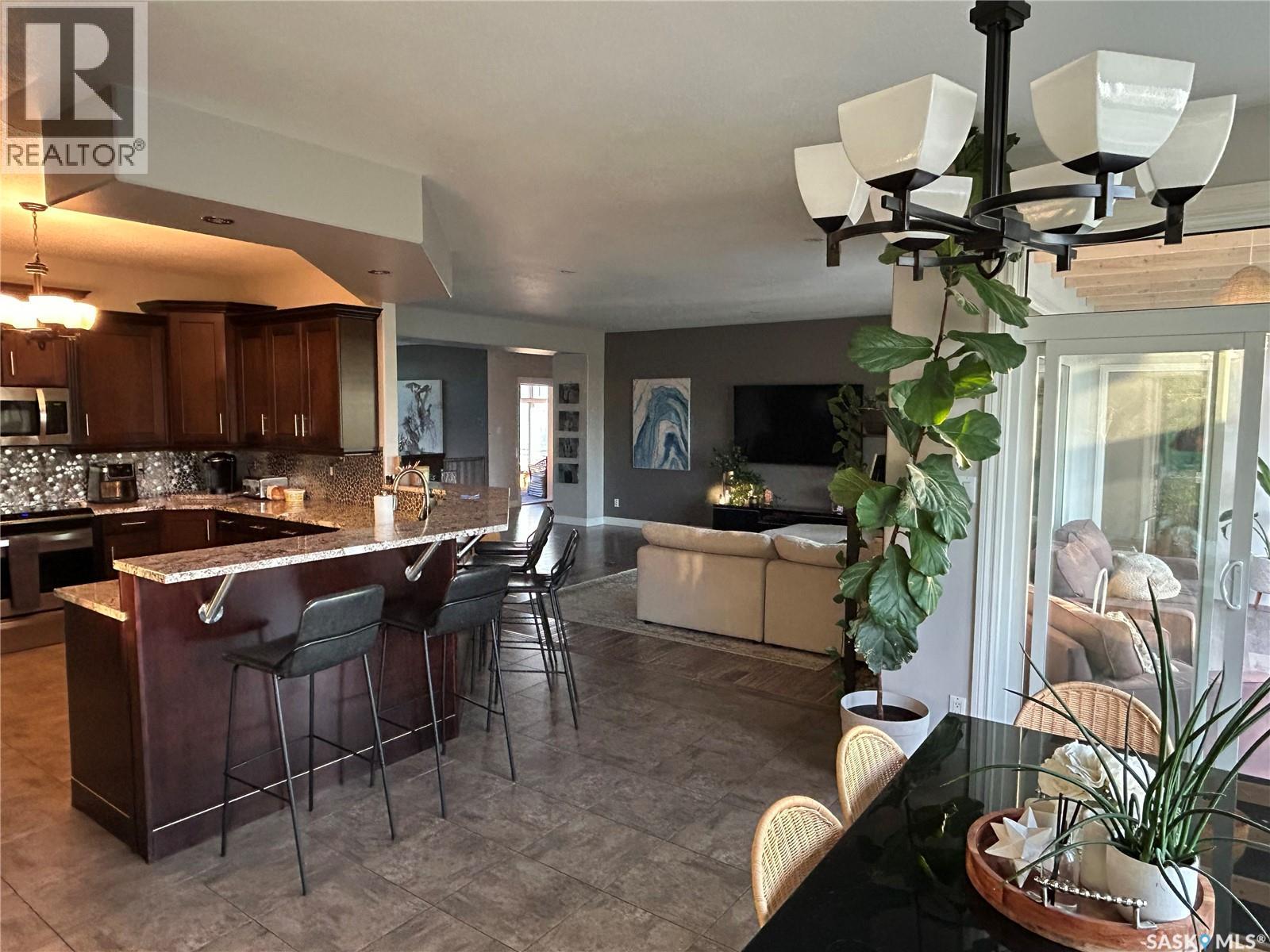 1451 1st AVENUE NW - 20