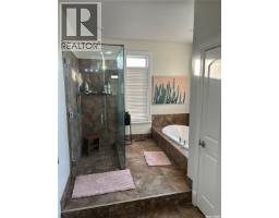 1451 1st Avenue Nw, Weyburn, SK S4H3E3 Photo 34