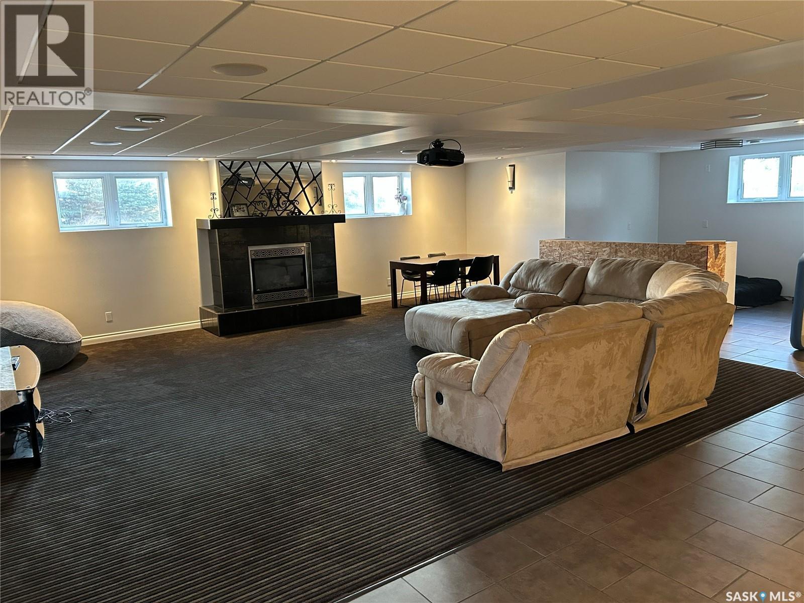1451 1st AVENUE NW - 39