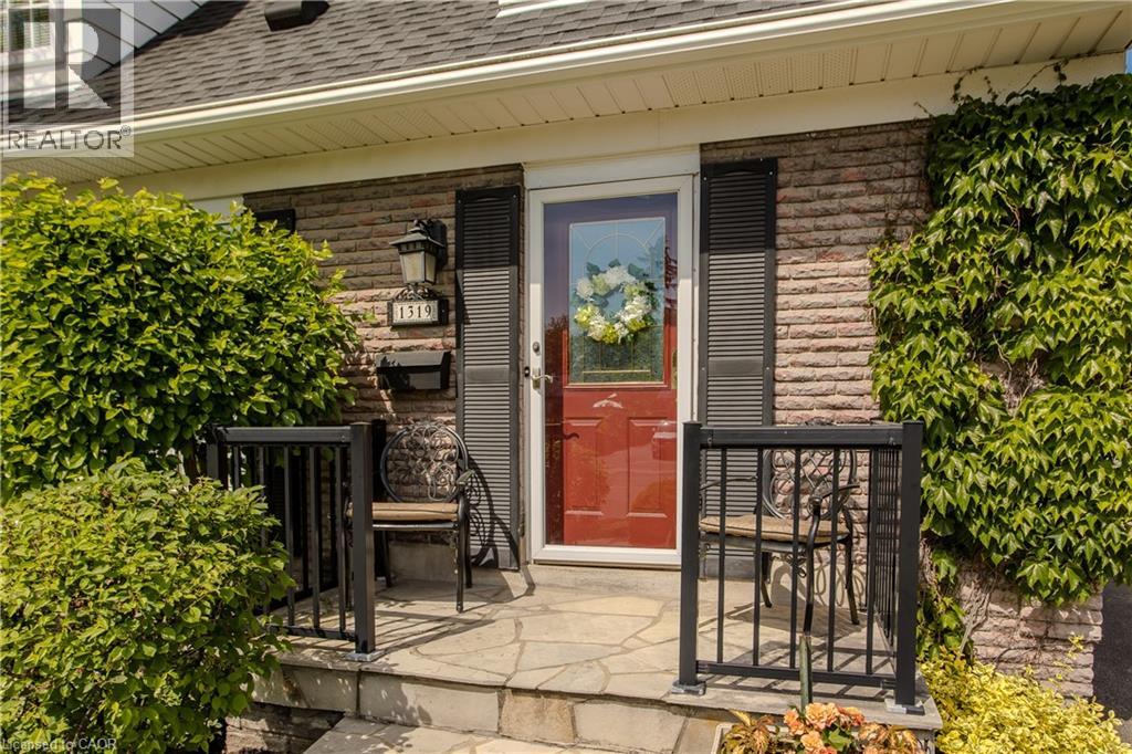 1319 JANINA Boulevard - 27