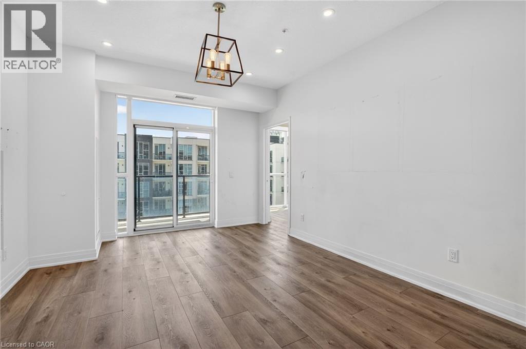#548 16 CONCORD Place - Image 8