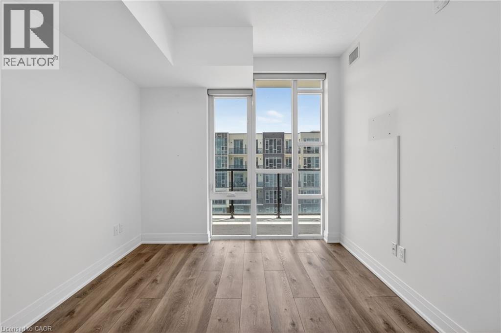 #548 16 CONCORD Place - Image 12