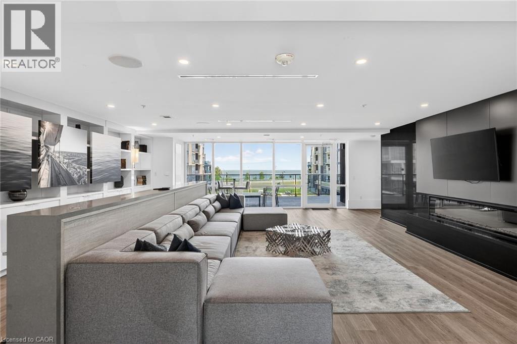 #548 16 CONCORD Place - Image 29