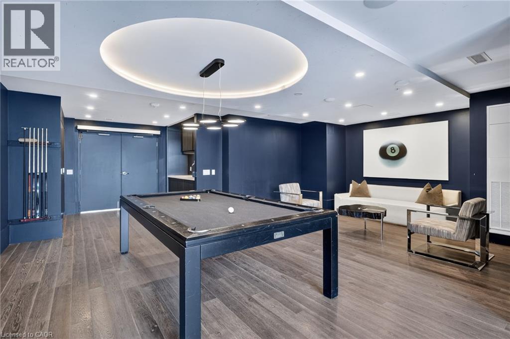 #548 16 CONCORD Place - Image 35