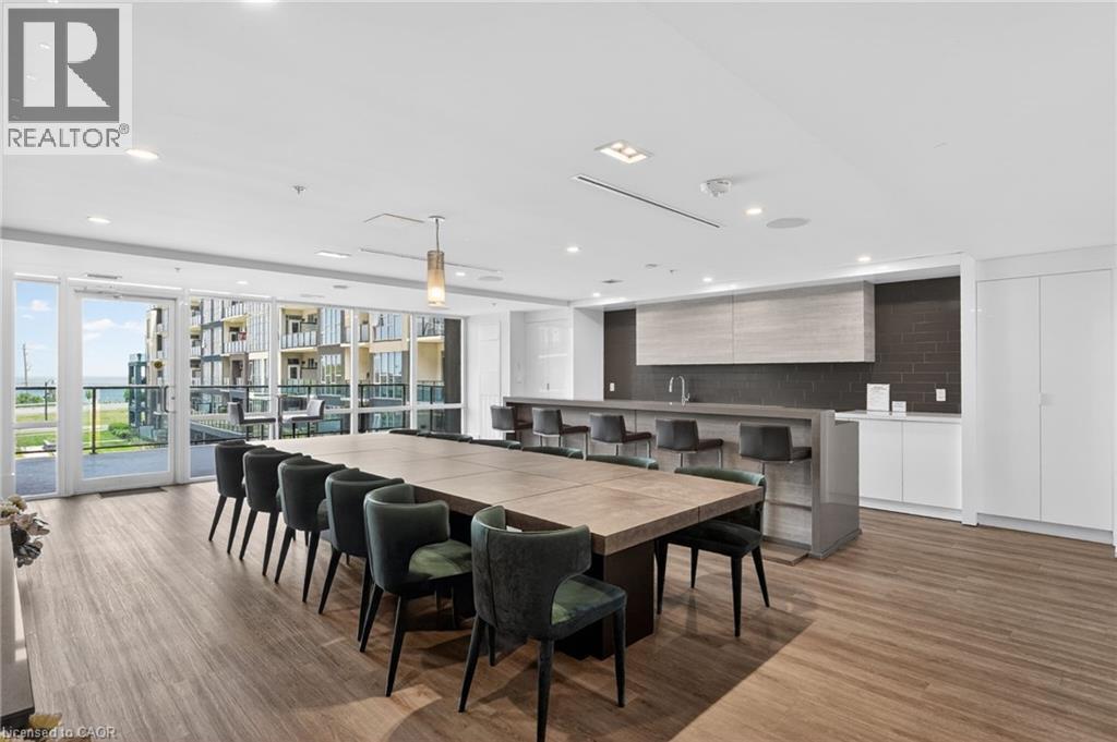 #548 16 CONCORD Place - Image 31
