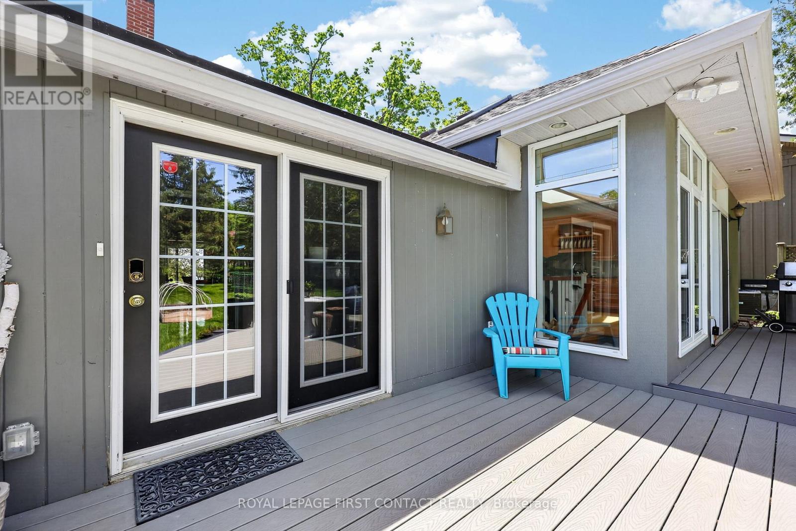 162 KEMPENFELT DRIVE - 41