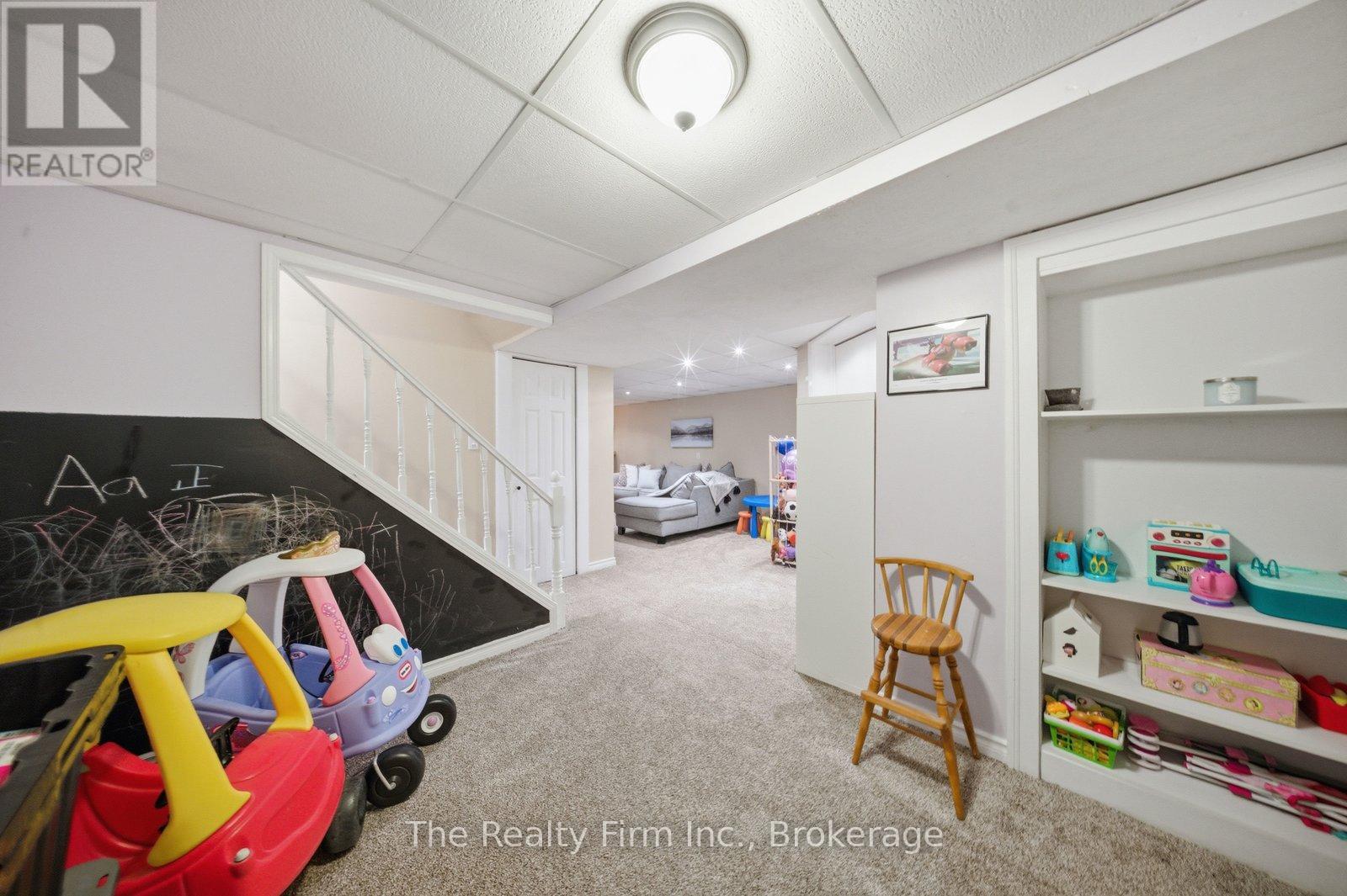 125 ANDERSON STREET - 28