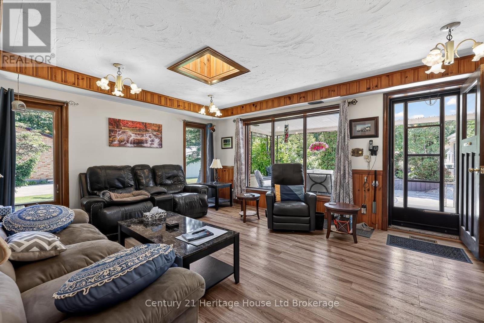 15067 ELGINFIELD ROAD - 10