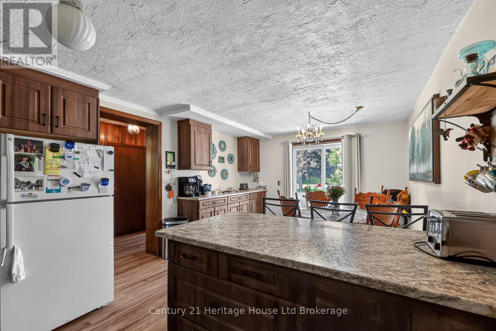 15067 ELGINFIELD ROAD - 16