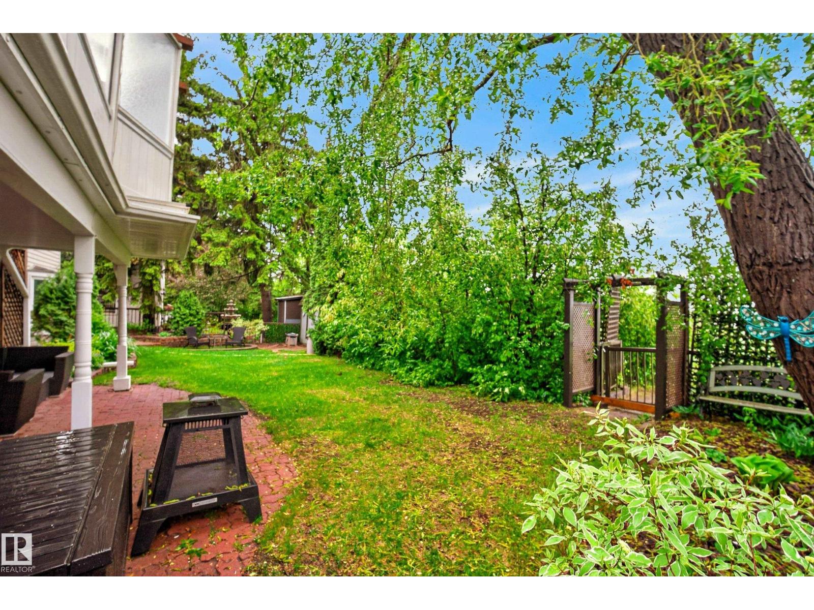 78 GOODRIDGE DR - 3