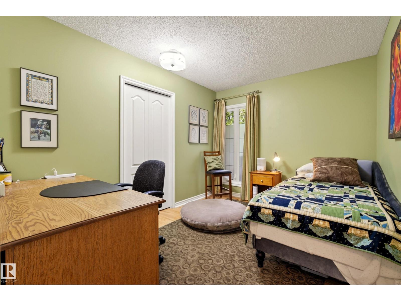 78 GOODRIDGE DR - 27