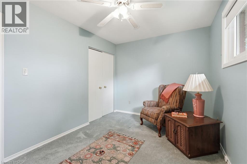 1347 FISHER Avenue - 17