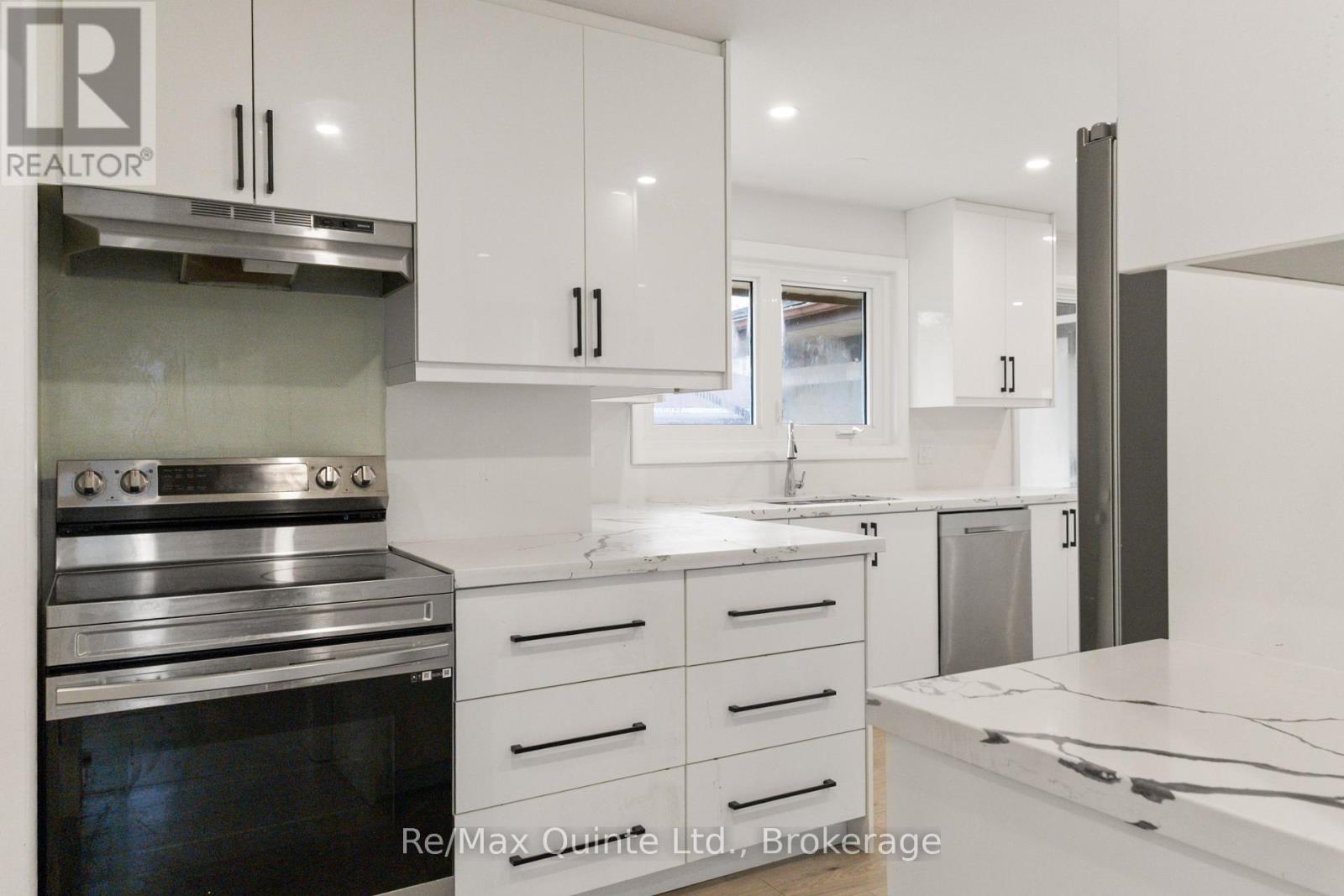 5 STANLEY PARK DRIVE - 19