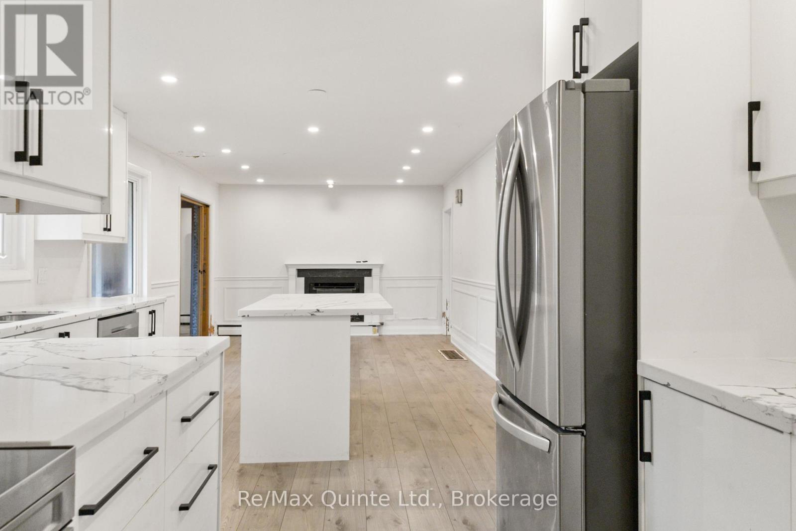 5 STANLEY PARK DRIVE - 20