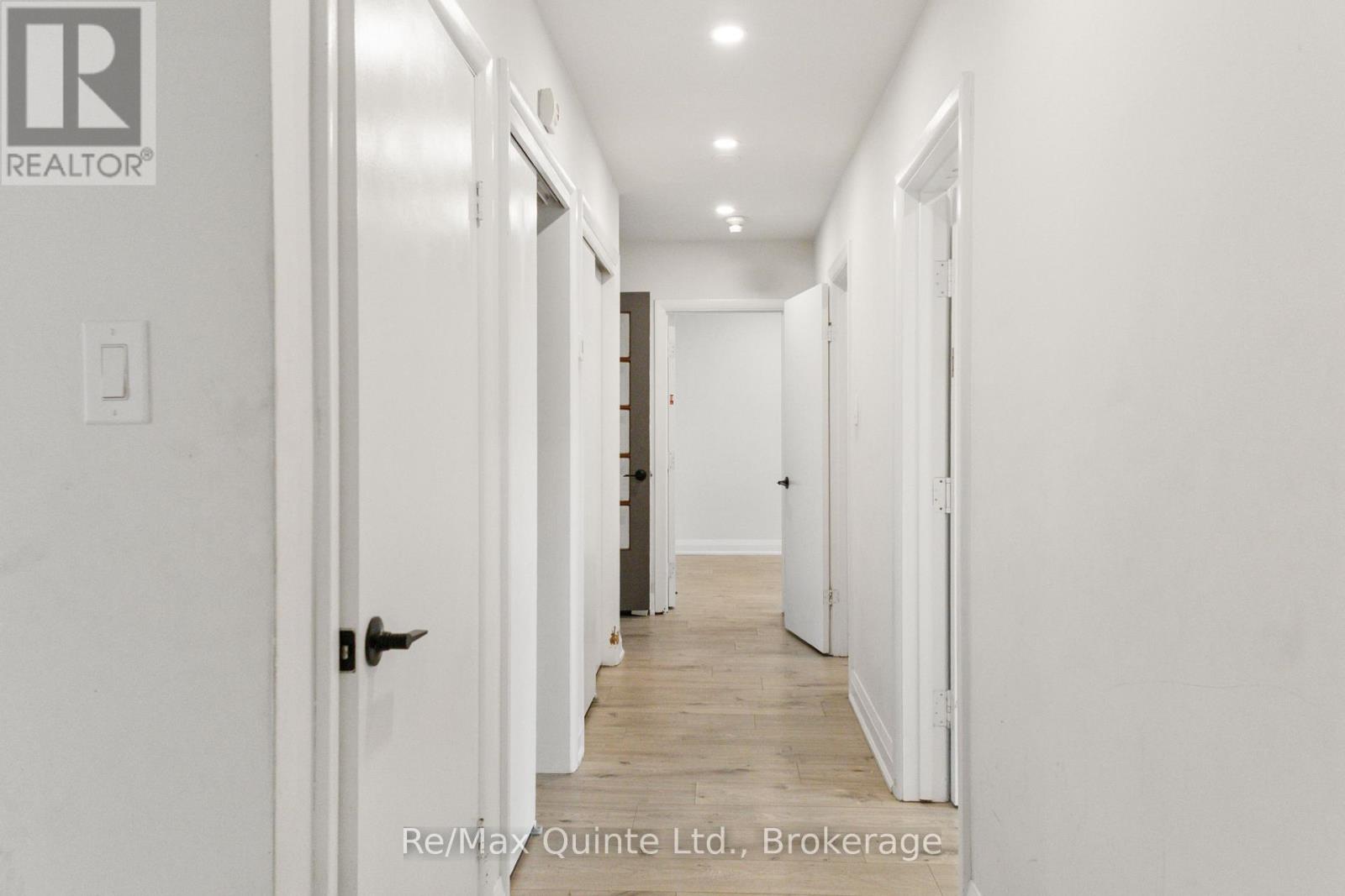 5 STANLEY PARK DRIVE - 27
