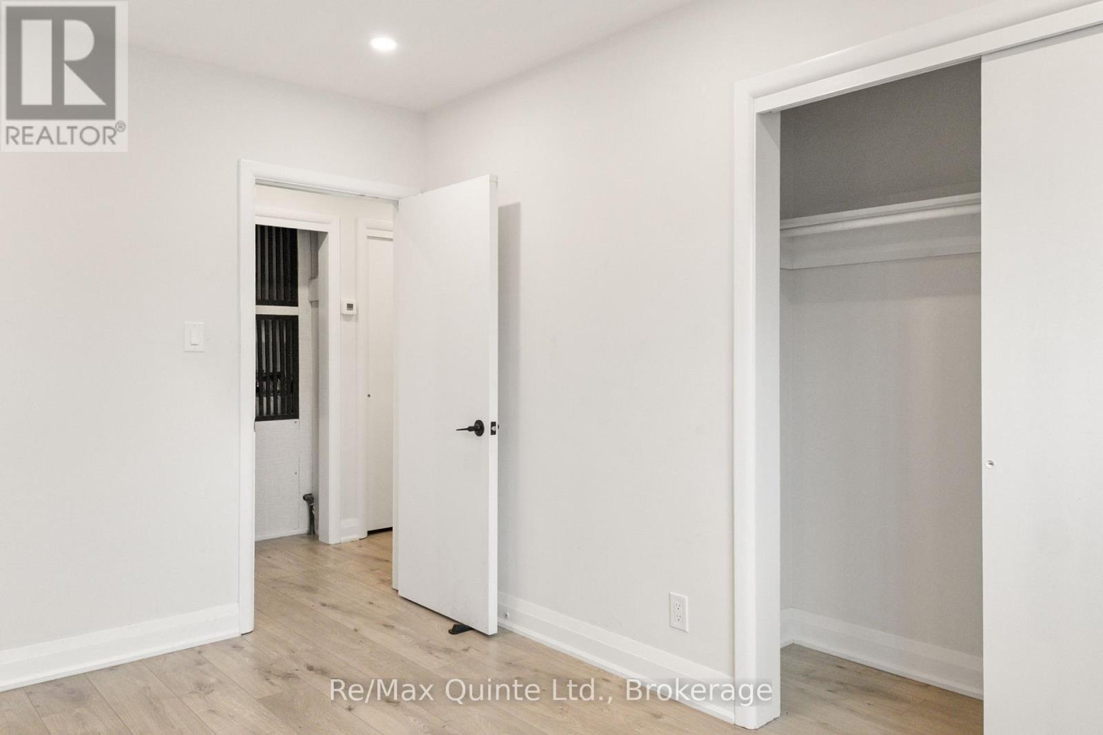 5 STANLEY PARK DRIVE - 34