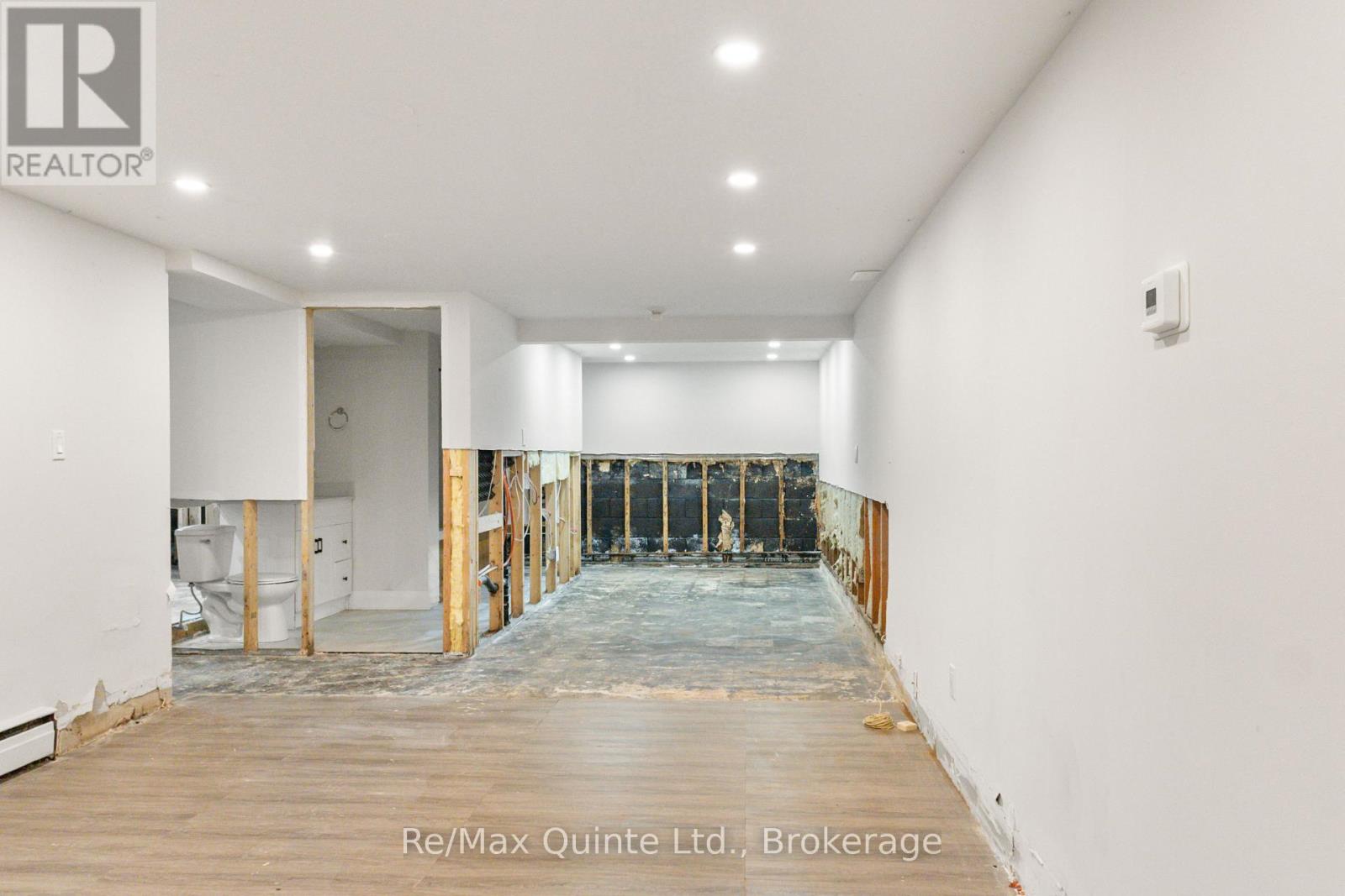 5 STANLEY PARK DRIVE - 46