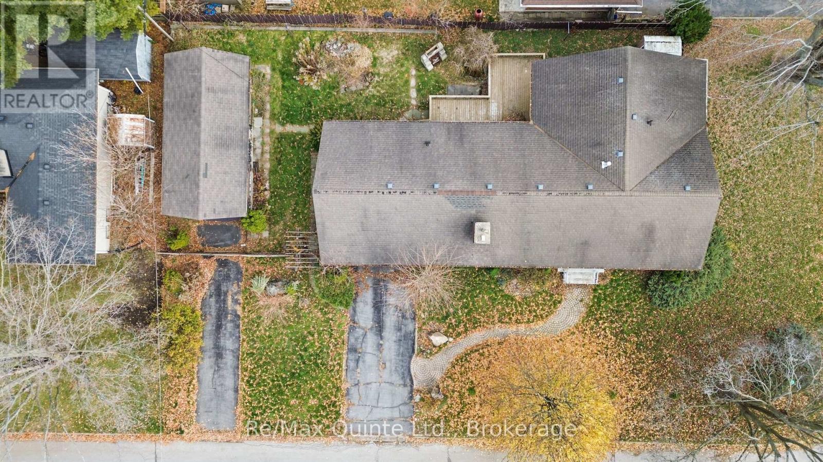 5 STANLEY PARK DRIVE - 50