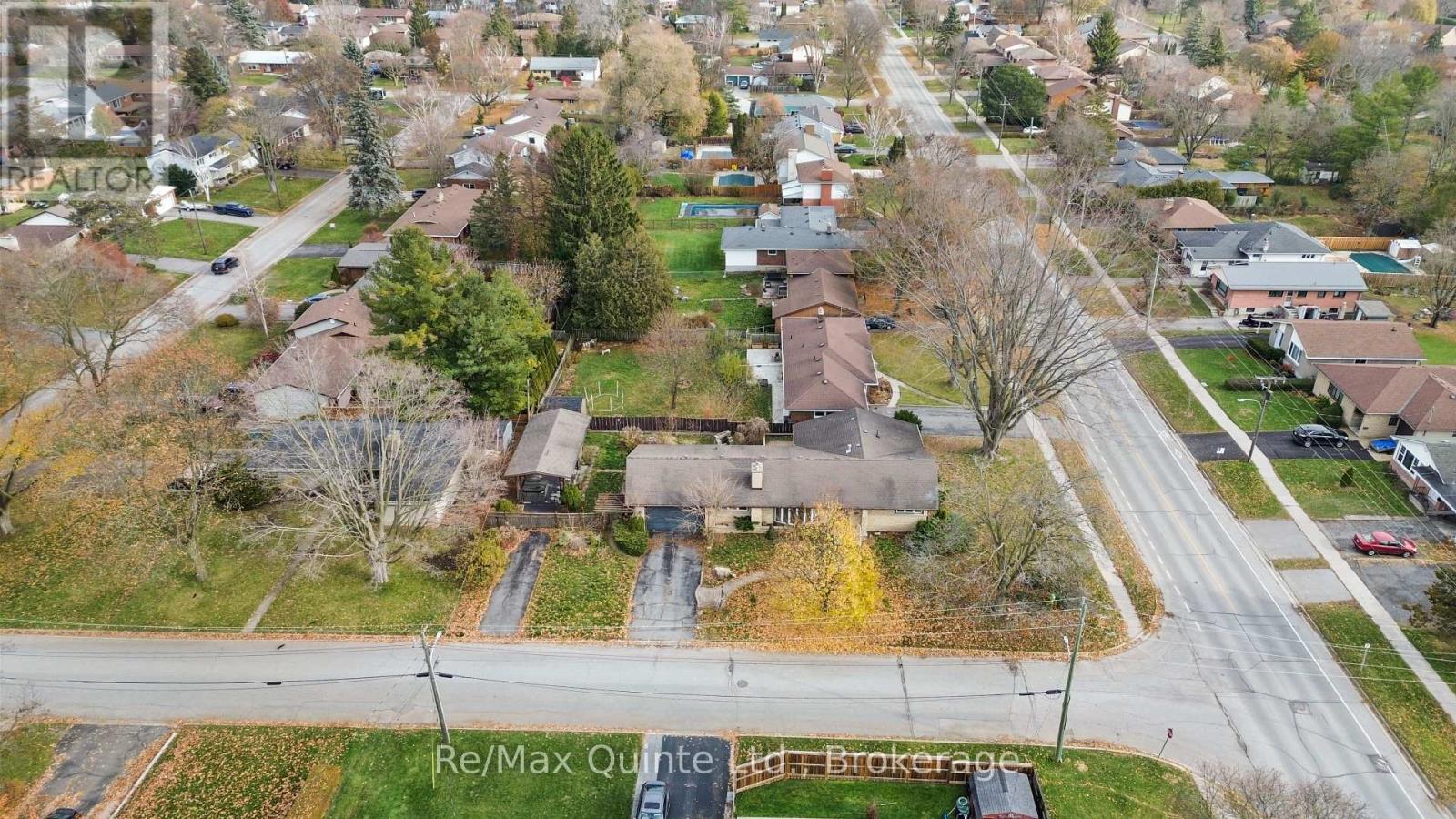5 STANLEY PARK DRIVE - 9
