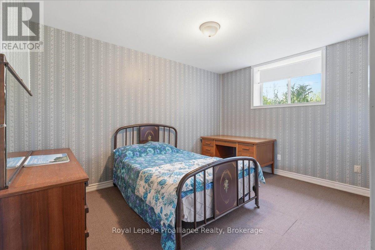 1401 VANDERWATER ROAD - 14