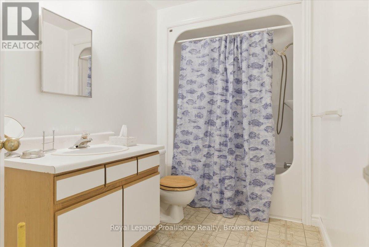 1401 VANDERWATER ROAD - 22