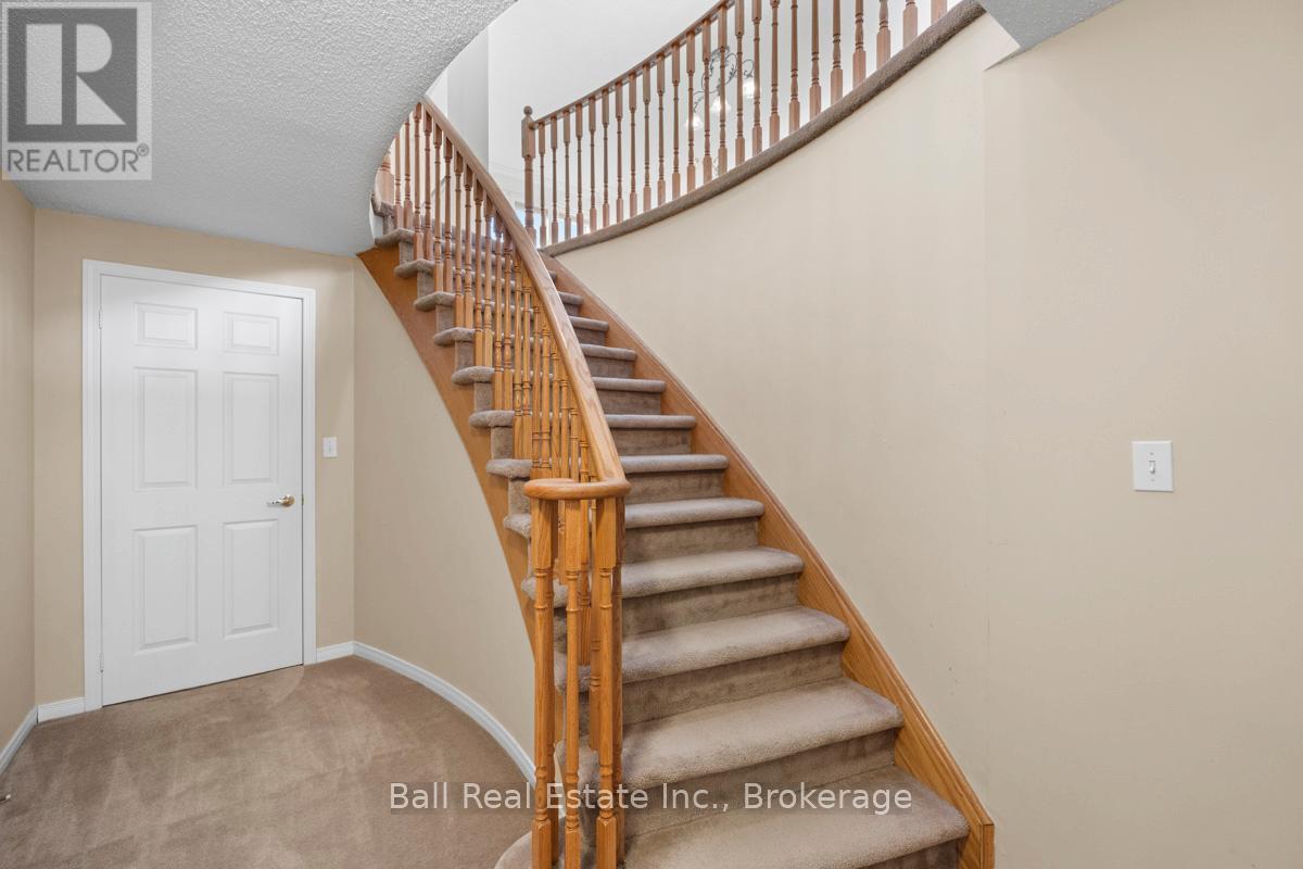 235 EVANS DRIVE - 27