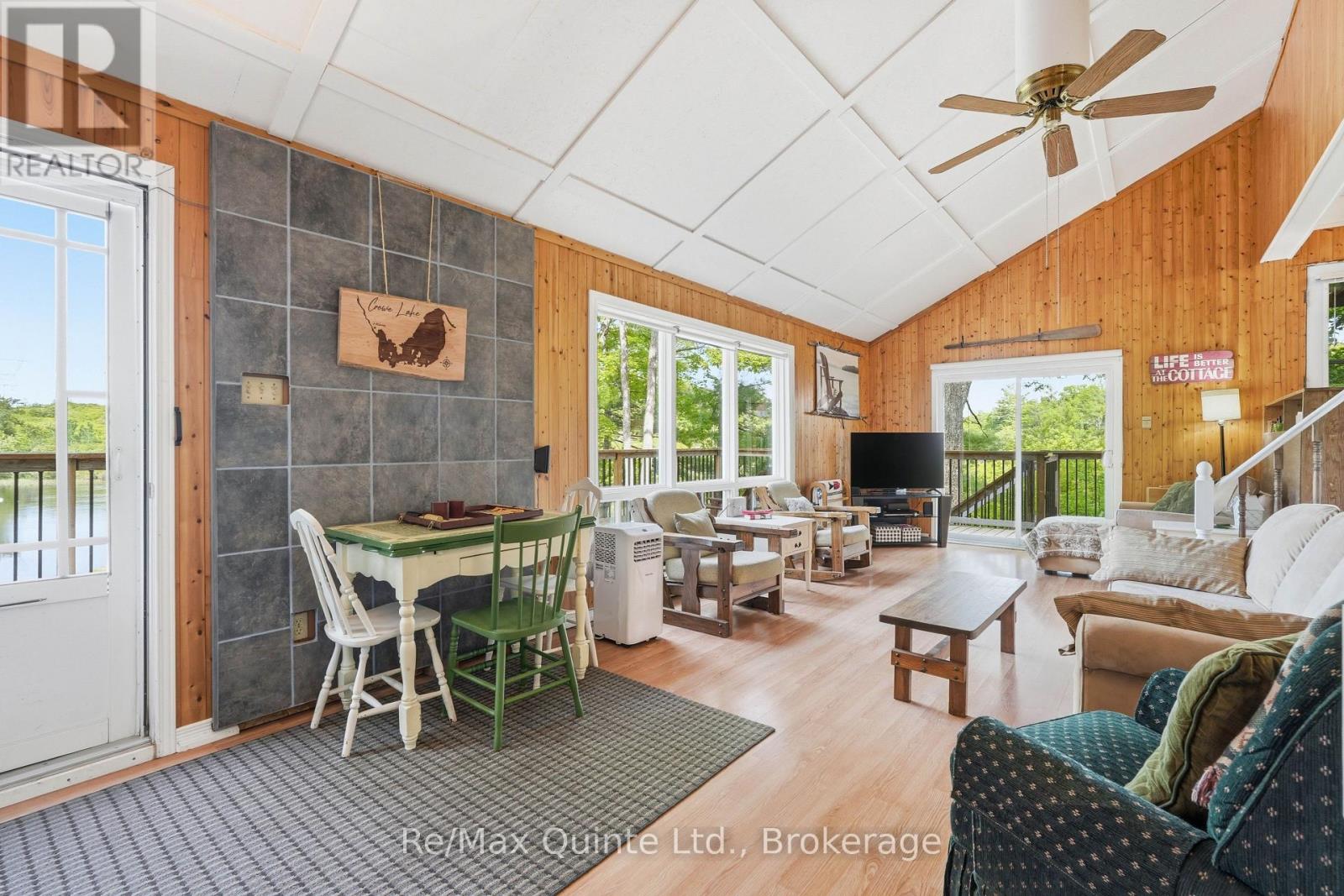 849 BOWEN ROAD - 19