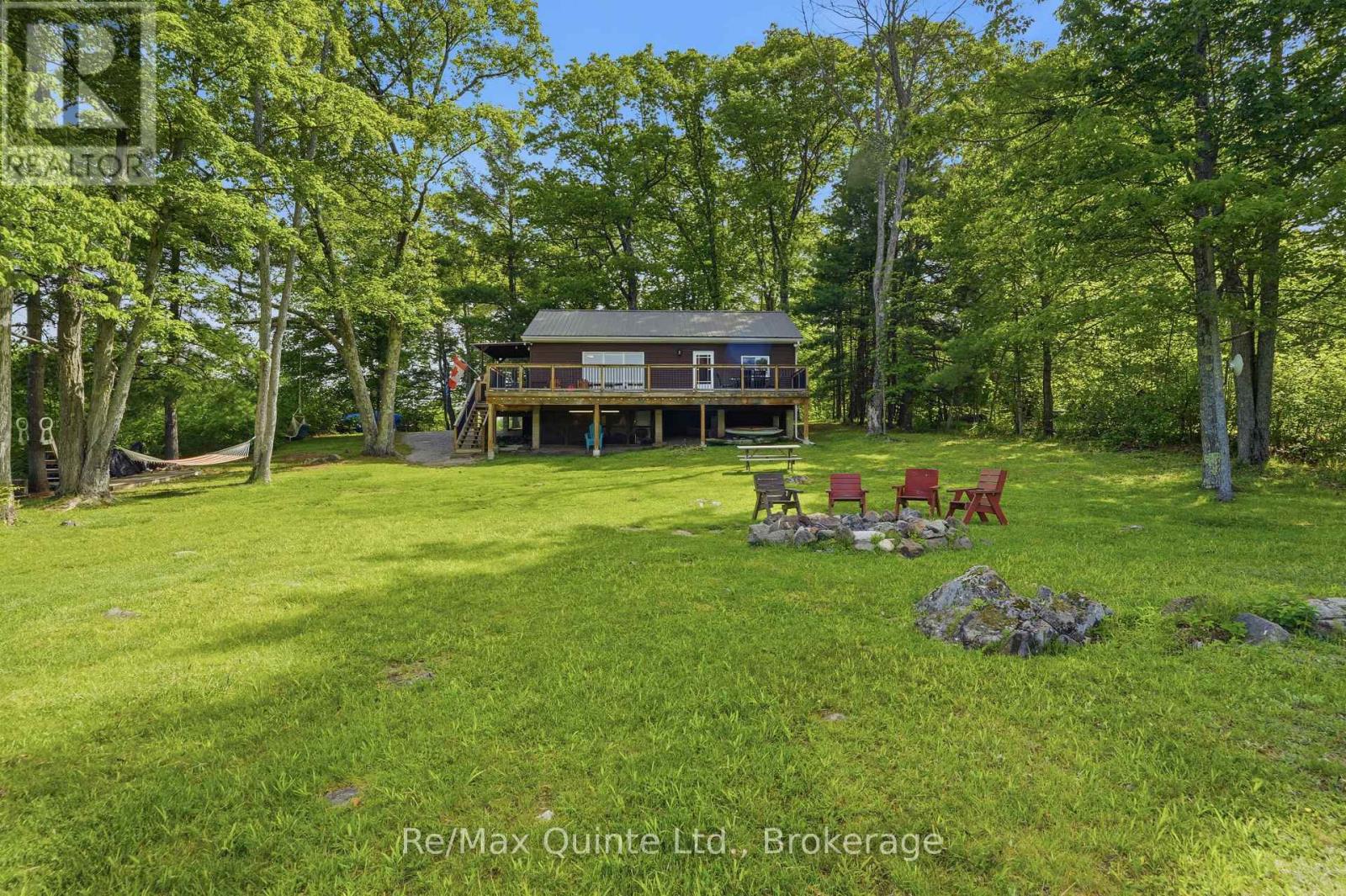 849 BOWEN ROAD - 30