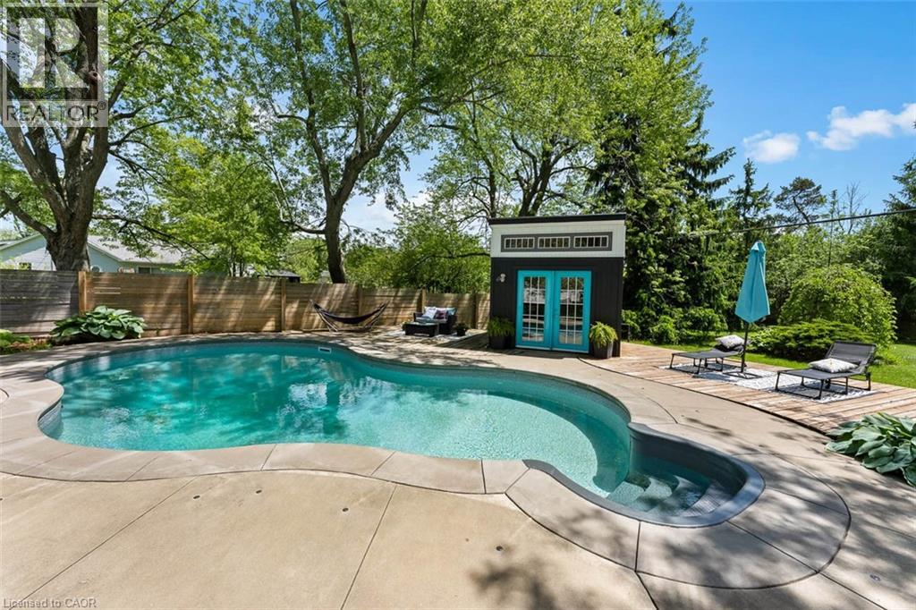 1373 ORCHARD Avenue - 35