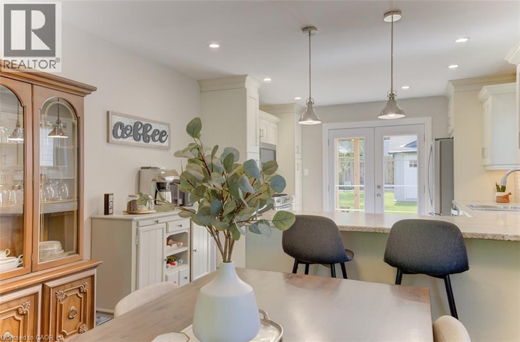 143 DAWN Crescent - 11