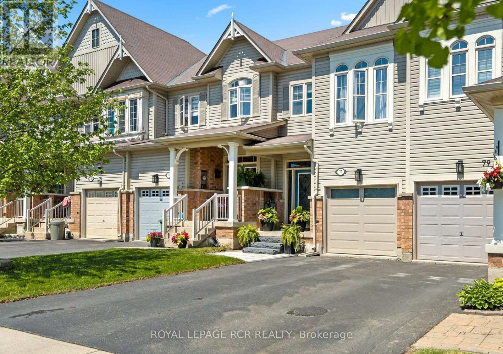 Located in Waterdown, ON.