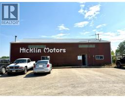 2018 19 Avenue, Nanton