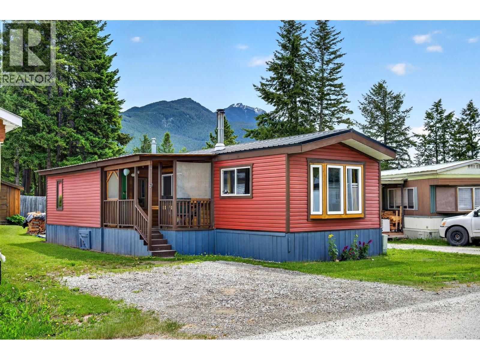 #17 1422 Golden View Road - Image 2