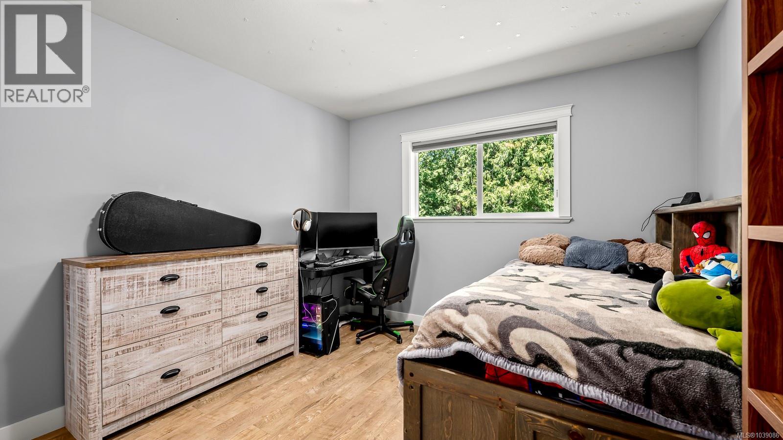 2901 Swanson St - 35