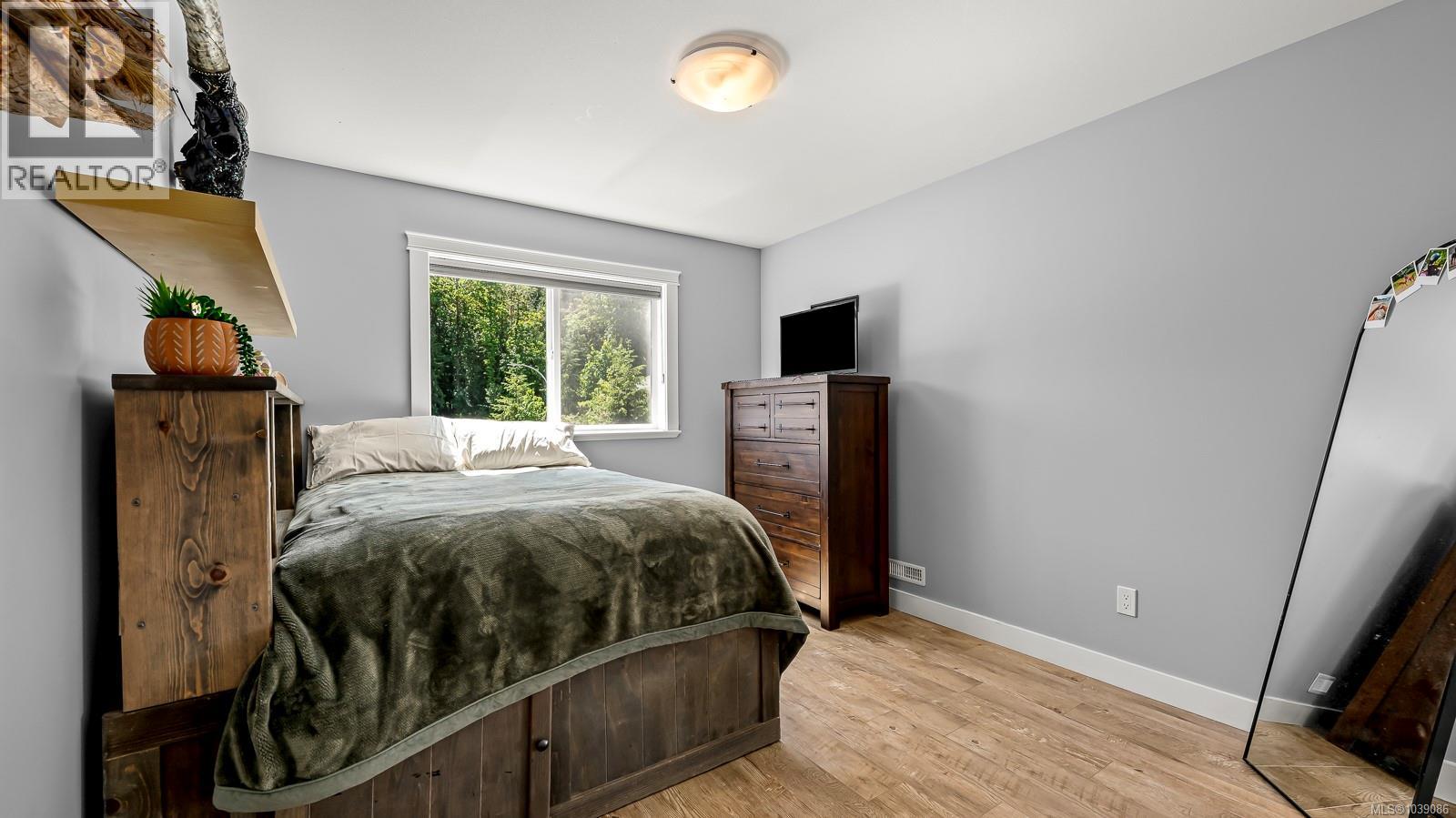 2901 Swanson St - 40