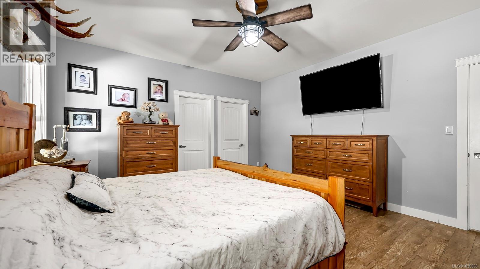 2901 Swanson St - 45