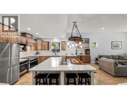2901 Swanson St, Courtenay, BC V9N0C9 Photo 25
