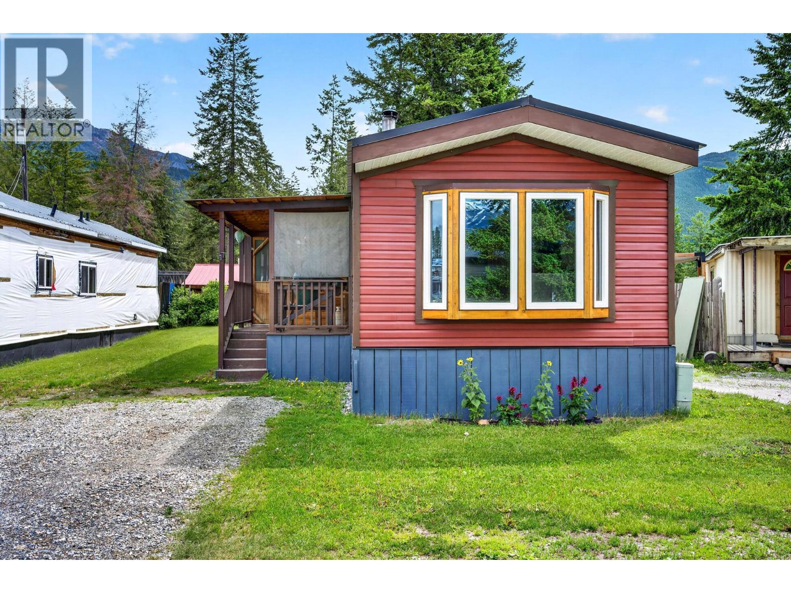 #17 1422 Golden View Road - 1